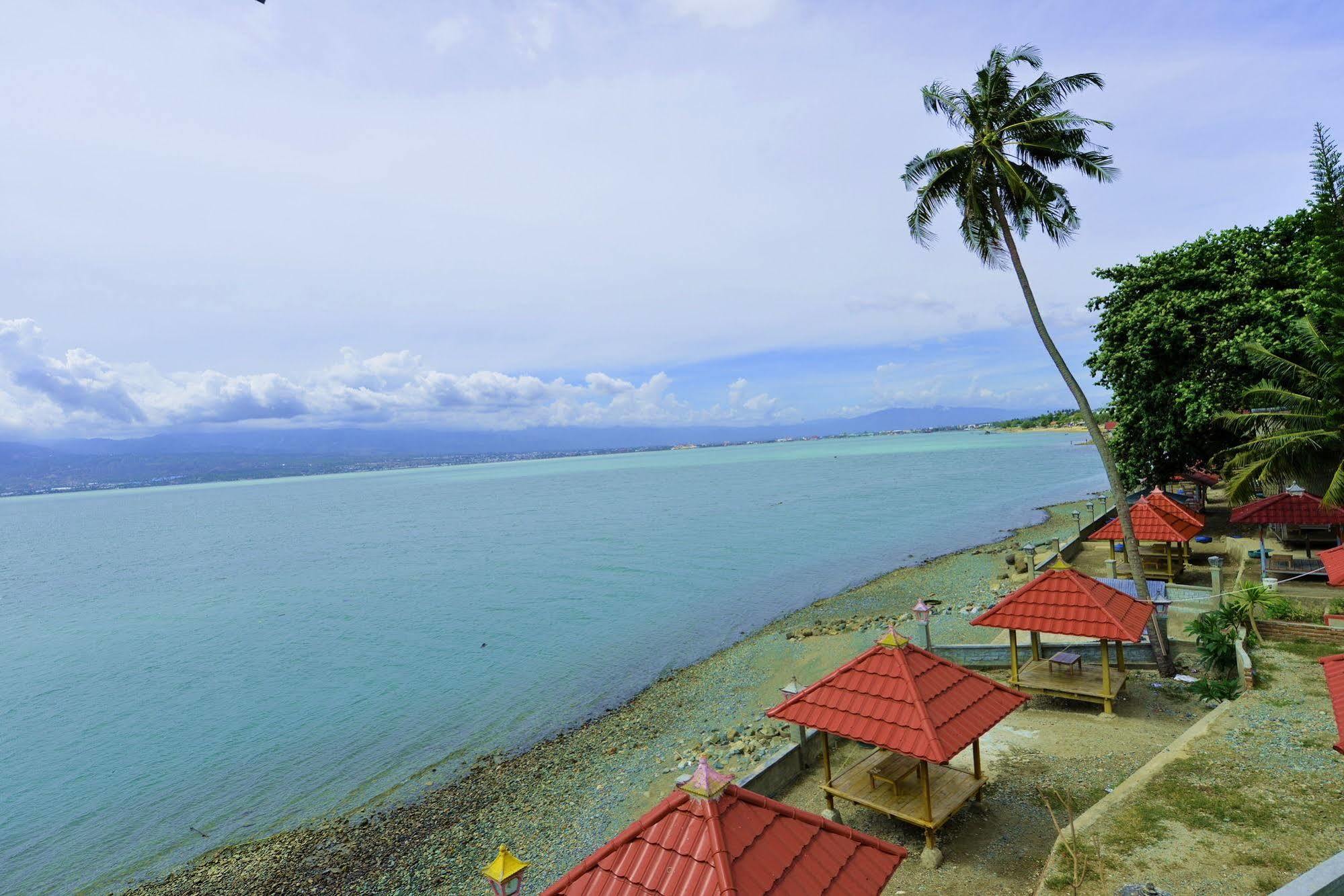 Amazing Beach Resort Палу Экстерьер фото